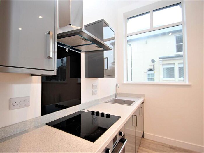 1 Bedroom Apartment For Sale In Cromwell Road, Southsea, Hampshire, PO4
