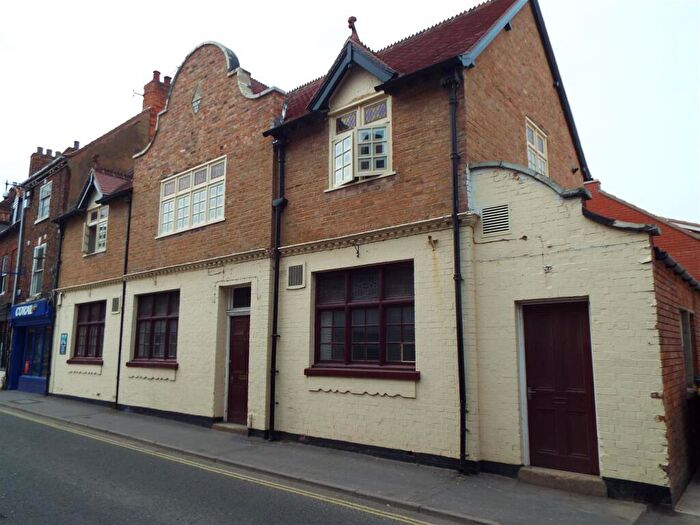 1 Bedroom Flat To Rent In Queen Street, Louth, LN11