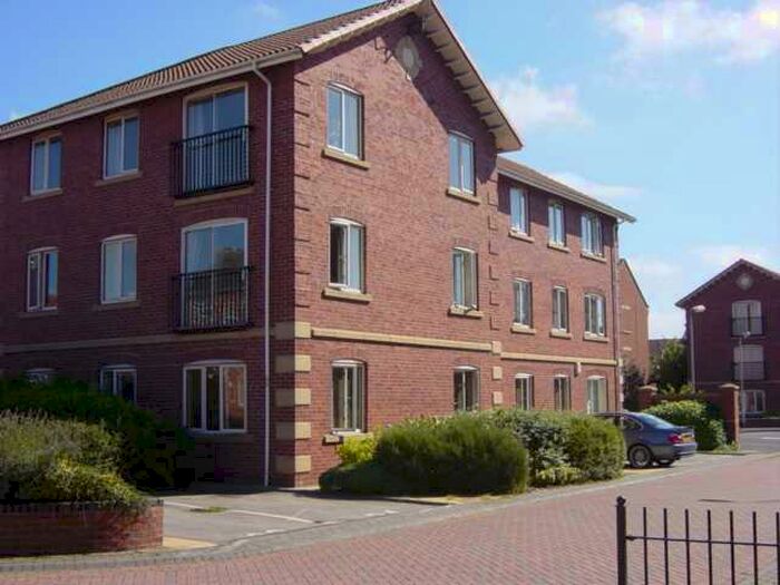 2 Bedroom Apartment To Rent In Galleon Court, Victoria Dock, Hull, HU9
