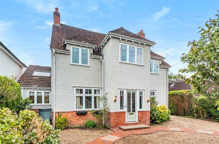 4 Bedroom Detached House To Rent In Menin Way, Farnham, Surrey, GU9