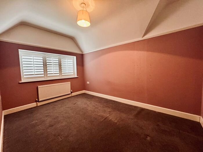 5 Bedroom Detached House To Rent In The Street, Bramley, RG26