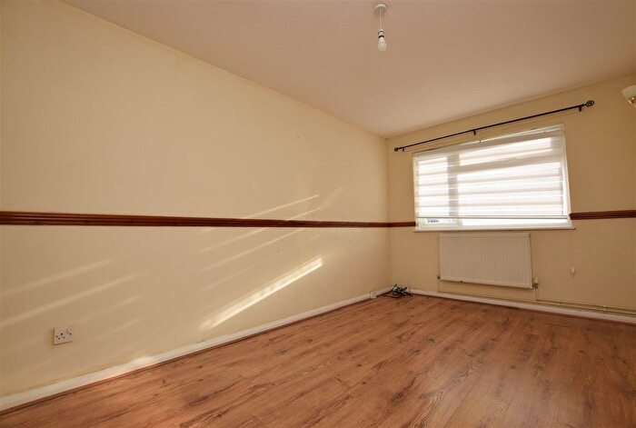 2 Bedroom End Of Terrace House To Rent In Seven Acre Close, St. Leonards-On-Sea, TN37