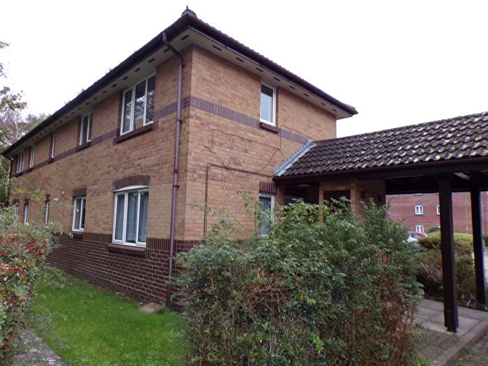 1 Bedroom Flat To Rent In Euston Grove, Ringwood, BH24