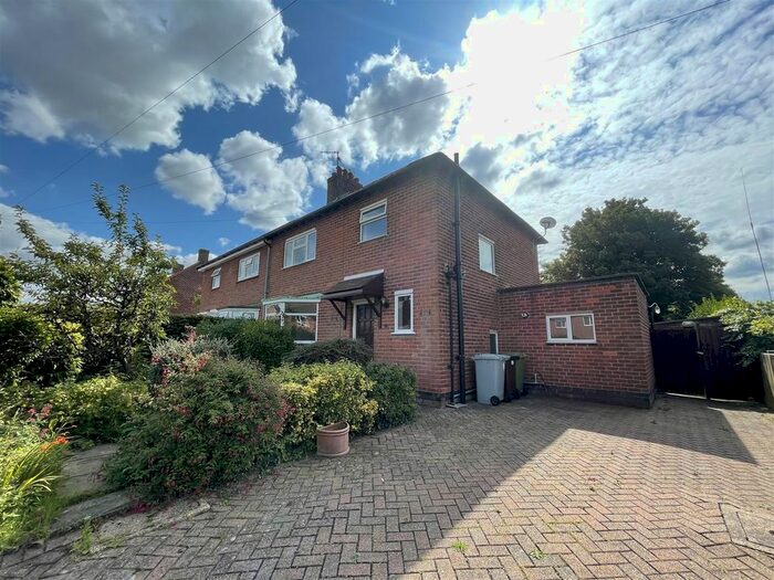 3 Bedroom Semi-Detached House To Rent In Vicarage Road, Southwell, NG25