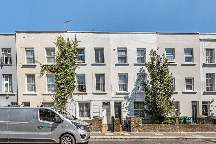 2 Bedroom Flat For Sale In Grafton Road, Kentish Town, Kentish Town, London, NW5