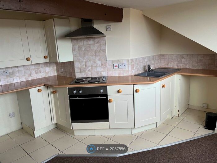 1 Bedroom Flat To Rent In Leeds, Leeds, LS15