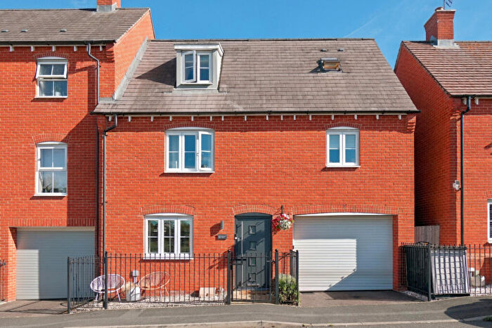 4 Bedroom Semi-Detached House For Sale In Herrington Avenue, Stansted, Essex, CM24