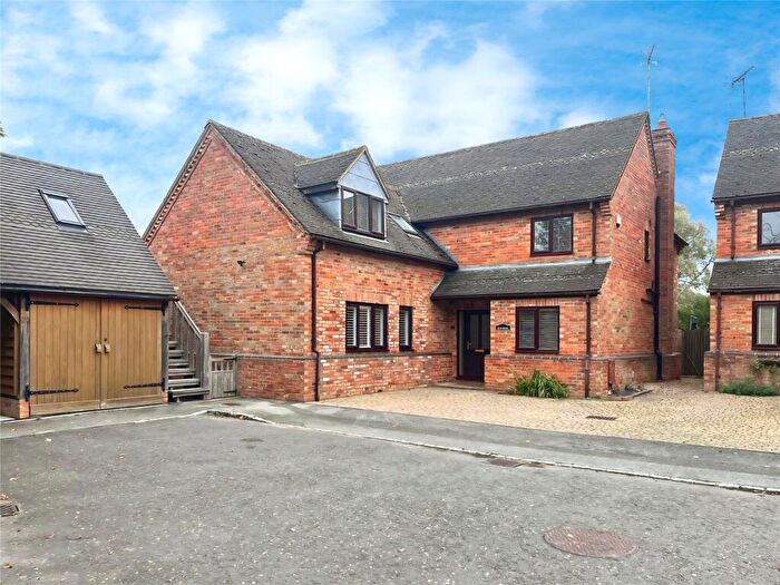 5 Bedroom Detached House For Sale In Marks Orchard, Granborough, Buckingham, MK18