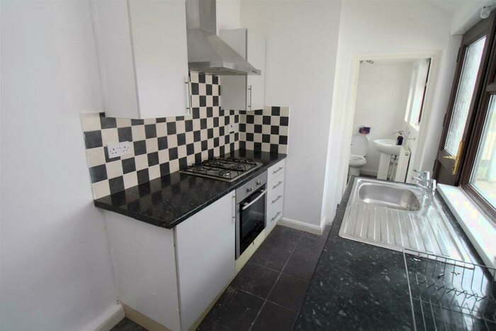 3 Bedroom House To Rent In Gwilym Terrace, Merthyr Tydfil, CF47