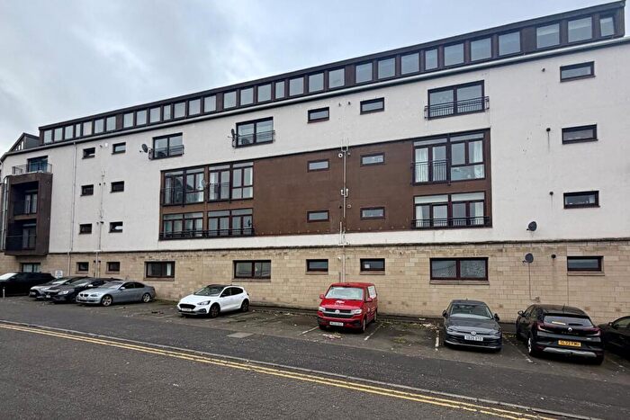 2 Bedroom Apartment To Rent In Campbell Close, Hamilton, South Lanarkshire, ML3