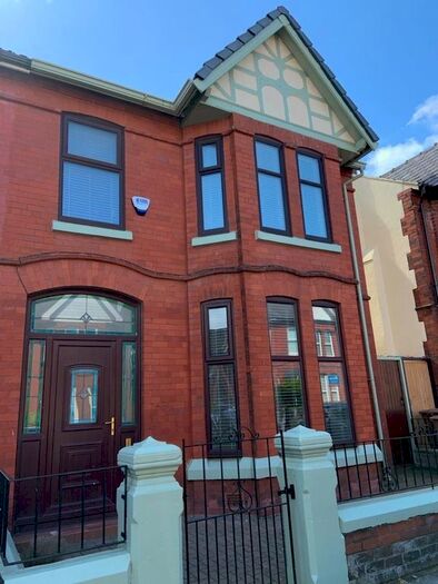 4 Bedroom Property To Rent In Birchdale Road, Waterloo, Liverpool, L22
