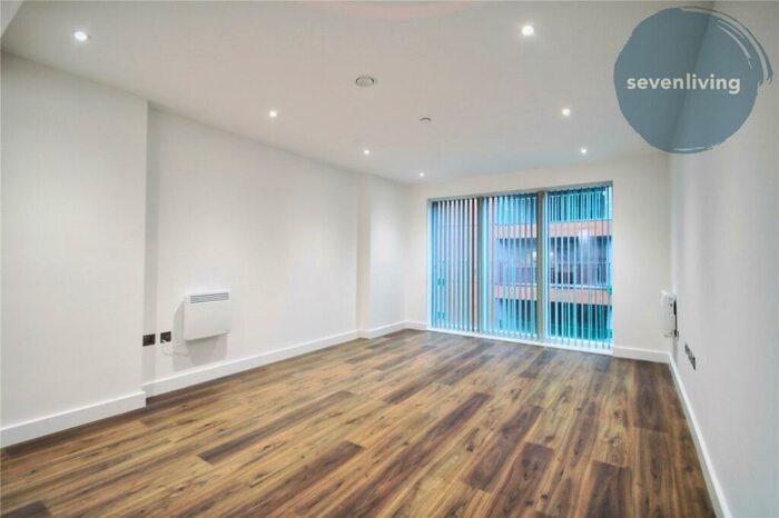 1 Bedroom Apartment To Rent In The Grand Exchange, Market Street, Bracknell, Berkshire, RG12