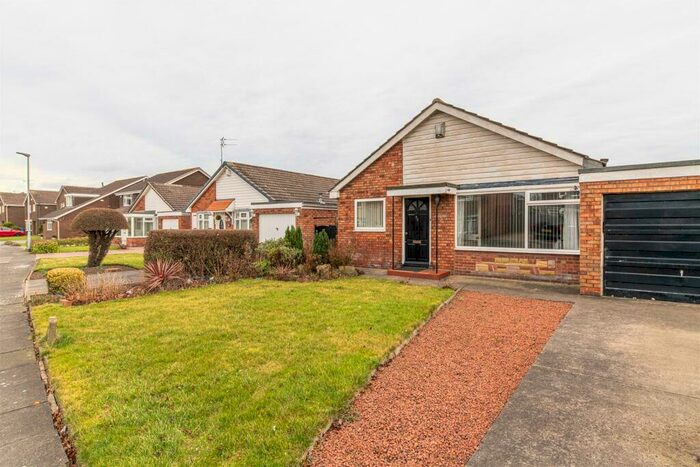 2 Bedroom Semi-Detached Bungalow To Rent In Albatross Way, Blyth, Northumberland, NE24