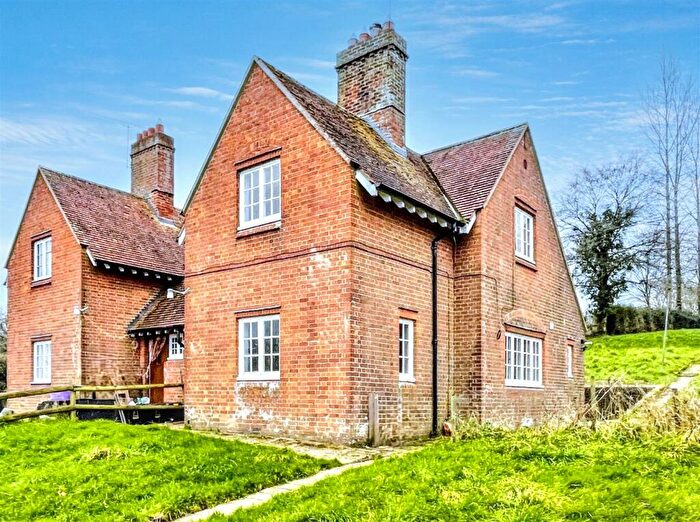 3 Bedroom Semi-Detached House To Rent In Bere Regis, Wareham, BH20