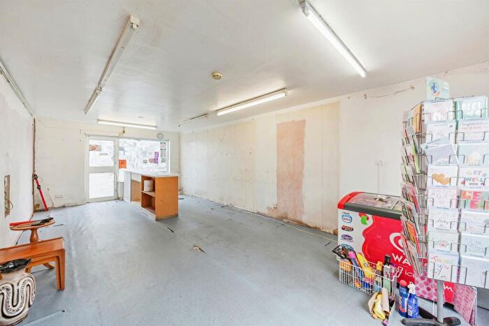 3 Bedroom End Of Terrace House For Sale In Pine Croft, Ashbourne, DE6
