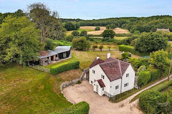 3 Bedroom Detached House For Sale In West Morden, BH20