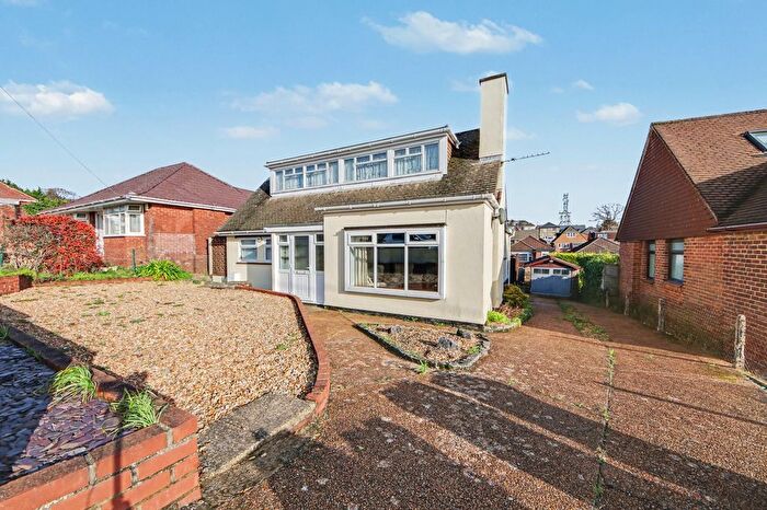 3 Bedroom Detached Bungalow For Sale In Shelley Road, Thornhill, SO19