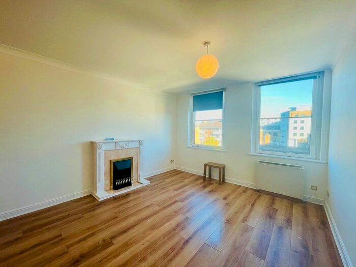 2 Bedroom Flat To Rent In Hartington Road, West Ealing, London, W13