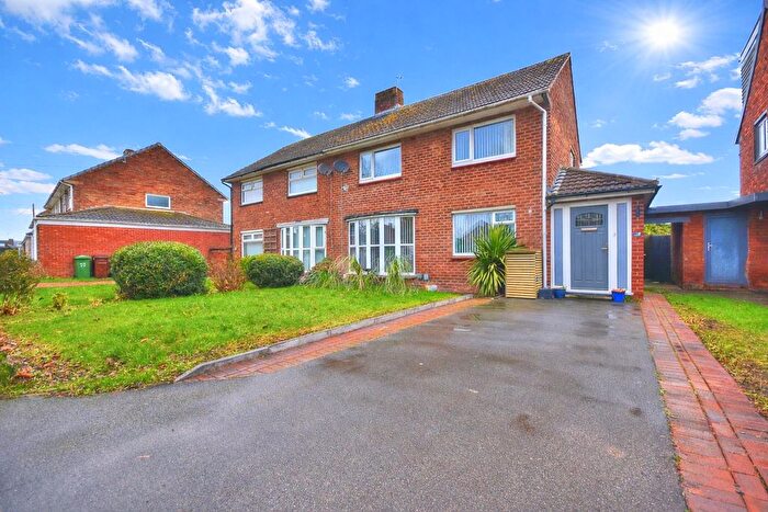 3 Bedroom Semi Detached House For Sale In Greenside Avenue, Aintree, Liverpool, L10