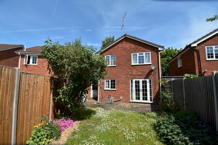 3 Bedroom Detached House To Rent In Sylvandale, Welwyn Garden City, AL7