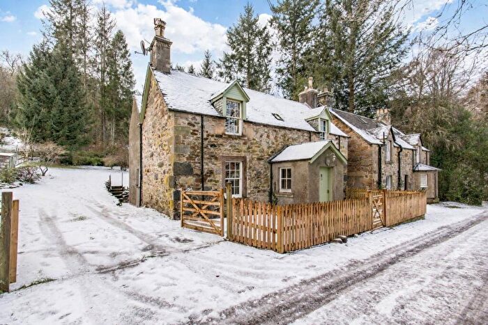 3 Bedroom Detached House For Sale In Birnam, Dunkeld, PH8