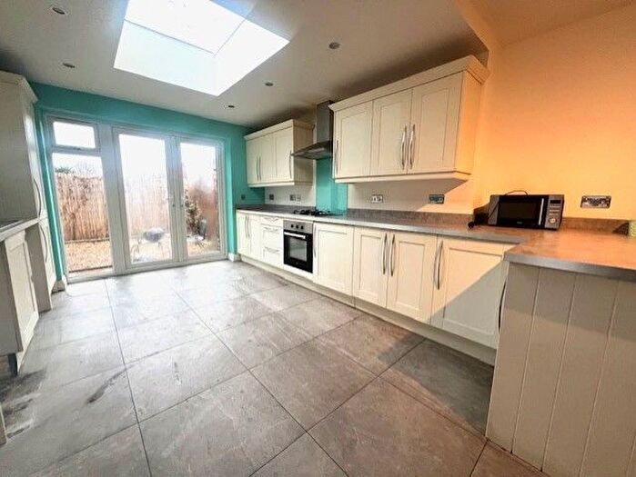 5 Bedroom Detached House To Rent In Alkham Road, London, N16