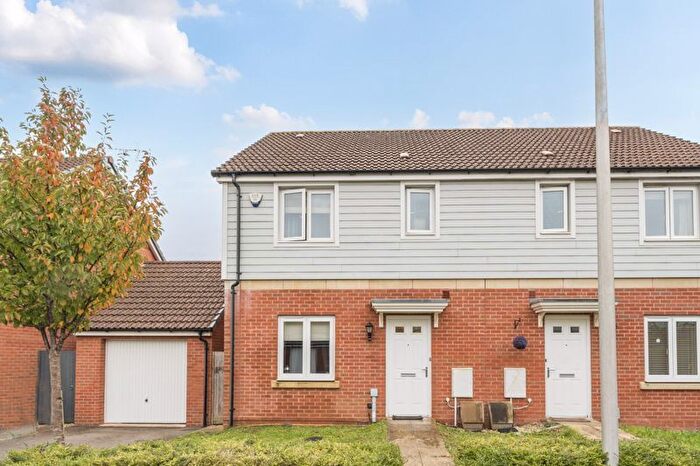 3 Bedroom Semi-detached House For Sale In Trafalgar Road, Exeter, EX2