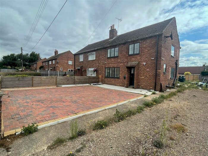 3 Bedroom Semi-Detached House To Rent In Queensway, Pointon, Sleaford, NG34