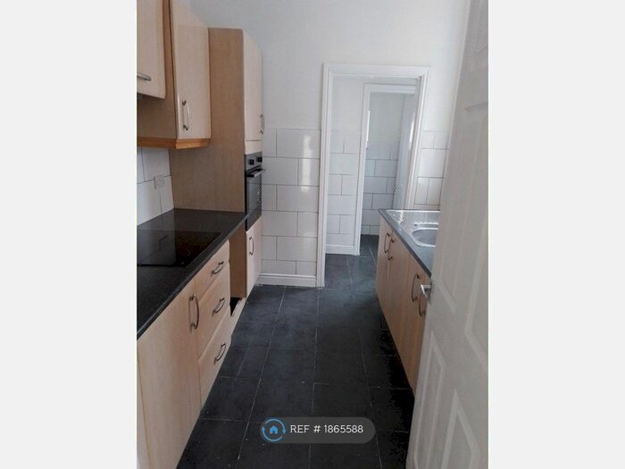 3 Bedroom Terraced House To Rent In Trafalgar Street, Carcroft, Doncaster, DN6