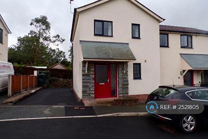 2 Bedroom Semi-Detached House To Rent In Fron Deg, Rhostryfan, Caernarfon, LL54