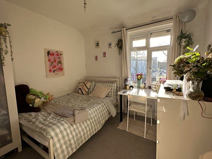 7 Bedroom Semi-Detached House To Rent In Cotton Lane - Withington - £ Pppw, M20