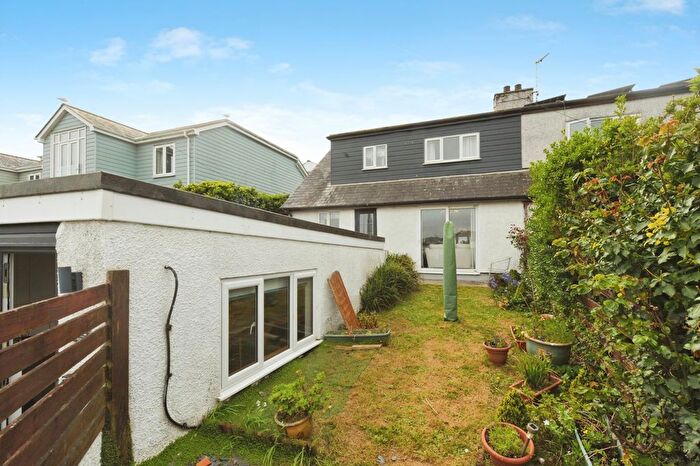 4 Bedroom Semi-Detached House For Sale In Higher Bolenna, Perranporth, Cornwall, TR6