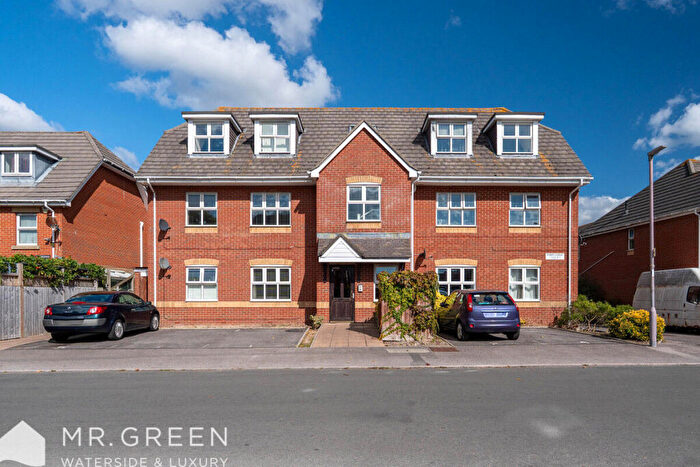 2 Bedroom Apartment For Sale In The Poppys, Paisley Road, Southbourne, BH6