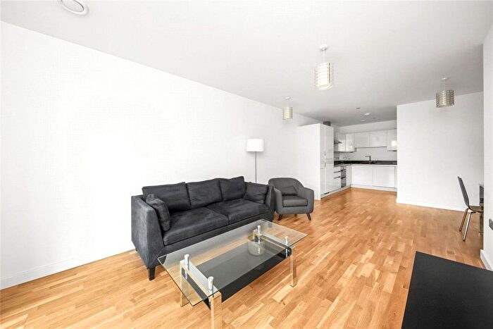 2 Bedroom Flat For Sale In Copperwood Place, Greenwich, SE10