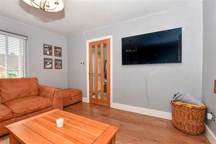 3 Bedroom Semi-Detached House For Sale In Prospect Way, Brabourne Lees, Kent, TN25