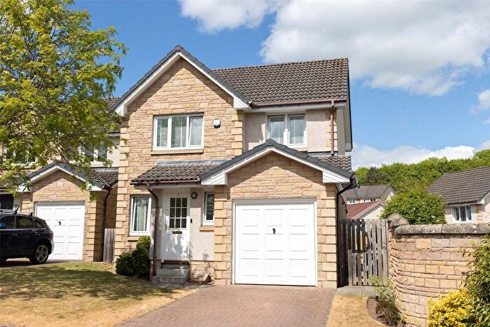 3 Bedroom Detached House For Sale In Alastair Soutar Crescent, Invergowrie, Dundee, DD2