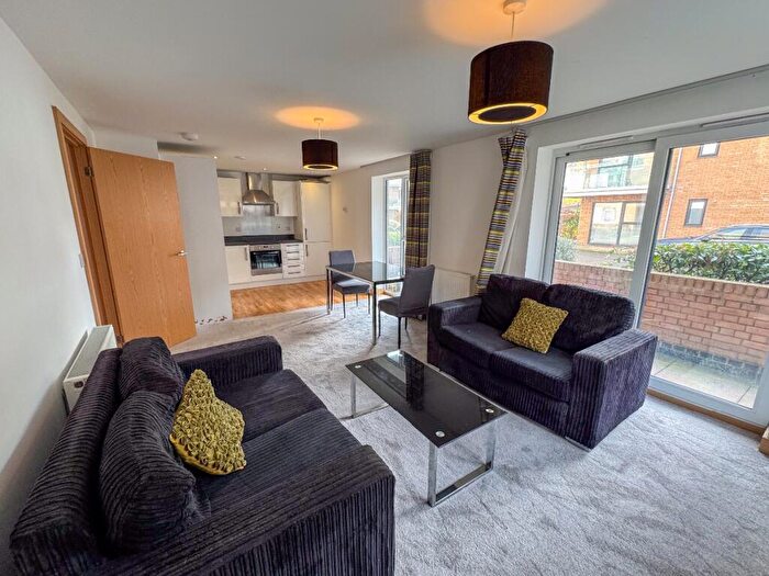 2 Bedroom Apartment To Rent In Pym Court, Cambridge, CB1