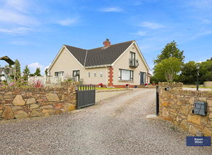 5 Bedroom Detached Bungalows For Sale In The Slopes, Portadown, BT63