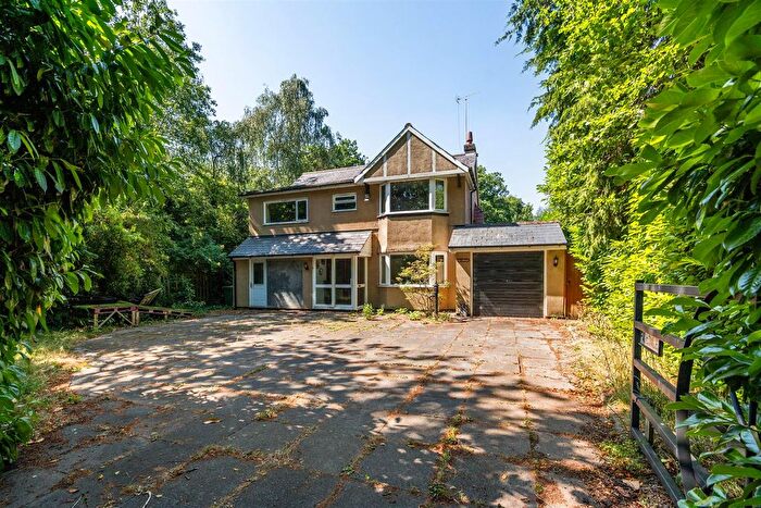 5 Bedroom Detached House For Sale In Conker Lane, Dorridge, Solihull, B93