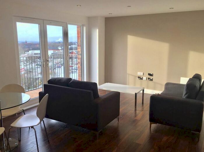 2 Bedroom Flat To Rent In Rivergate House, Wilburn Wharf, Salford, M5