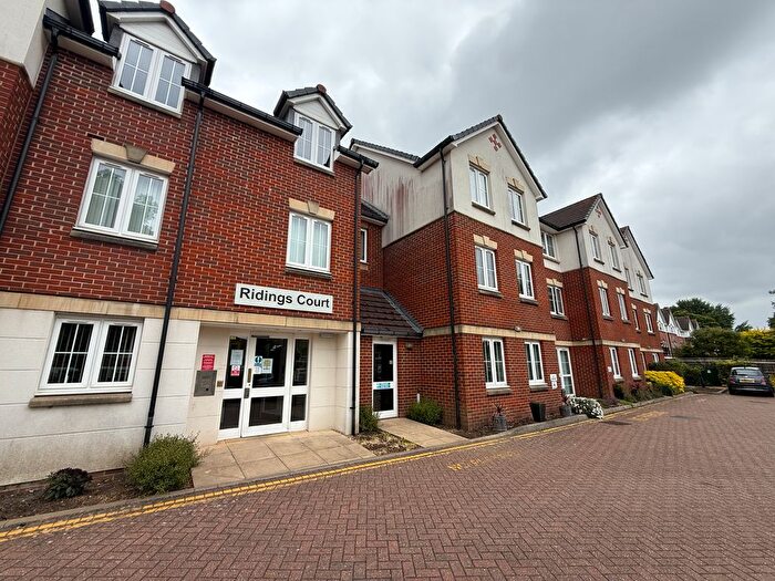 1 Bedroom Flat To Rent In Prices Lane, Reigate, RH2