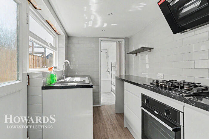 3 Bedroom Terraced House To Rent In London Road, Kessingland, NR33