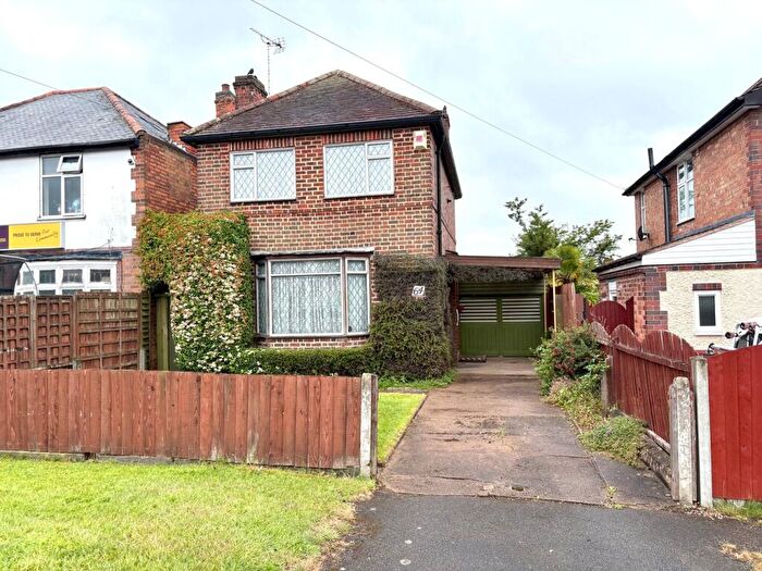 3 Bedroom Detached House For Sale In Braunstone Lane, Leicester, LE3