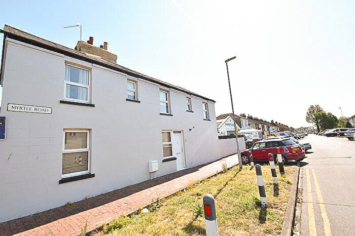 3 Bedroom Terraced House To Rent In Myrtle Road, Eastbourne, East Sussex, BN22