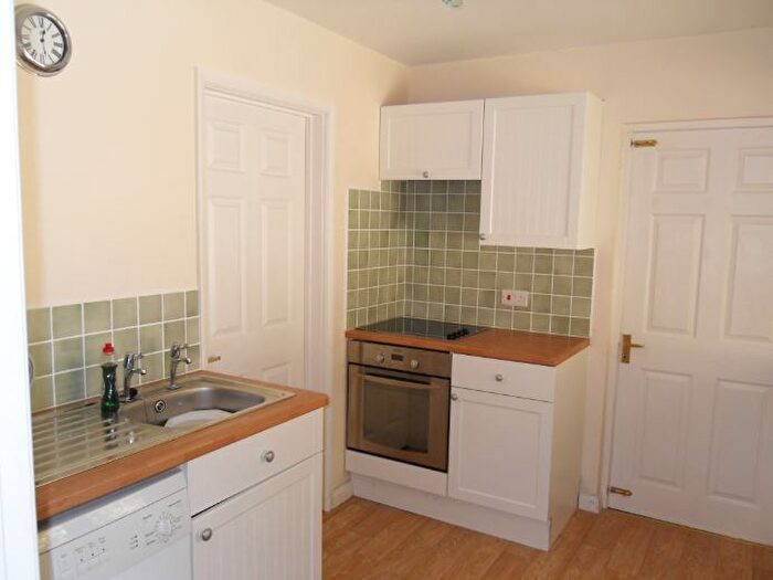 1 Bedroom Flat To Rent In The Annex, Birdhaven, Sandrock Hill Road, Farnham, GU10