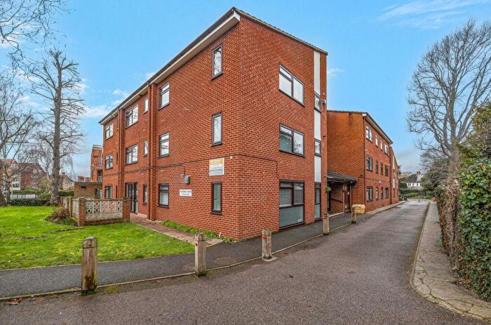 1 Bedroom Apartment For Sale In Bromley Road, Beckenham, BR3