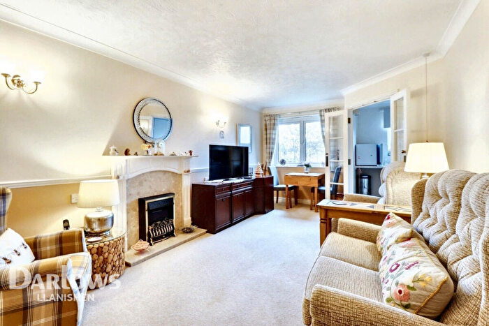 1 Bedroom Apartment For Sale In Velindre Road, Cardiff, CF14