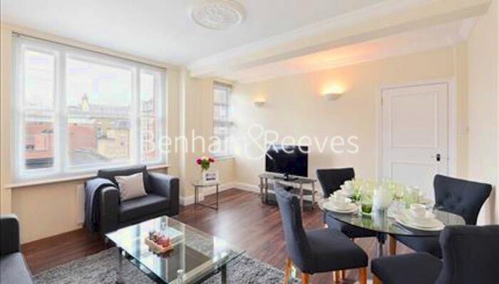 2 Bedroom Flat To Rent In Hill Street, Mayfair, W1J