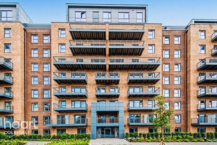 1 Bedroom Apartment For Sale In Farington House, Beaufort Park, NW9