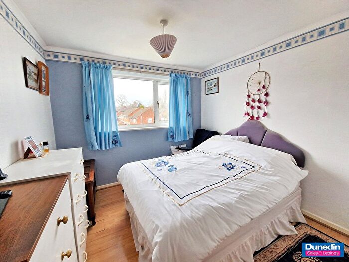 3 Bedroom Semi-Detached House For Sale In Wellman Croft, Selly Oak, Birmingham, B29